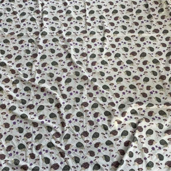 2 Twin Flat Sheets Mushrooms and Hedgehogs - Picture 9 of 9